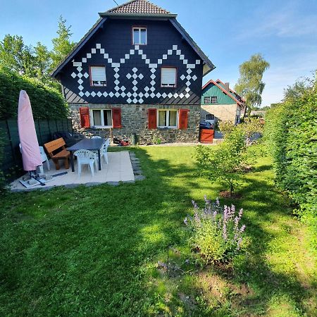 Charming vacation home Crossroads Monschau Buitenkant foto